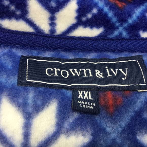 Ski Season Fleece/Nylon Pullover - Picture 8 of 10